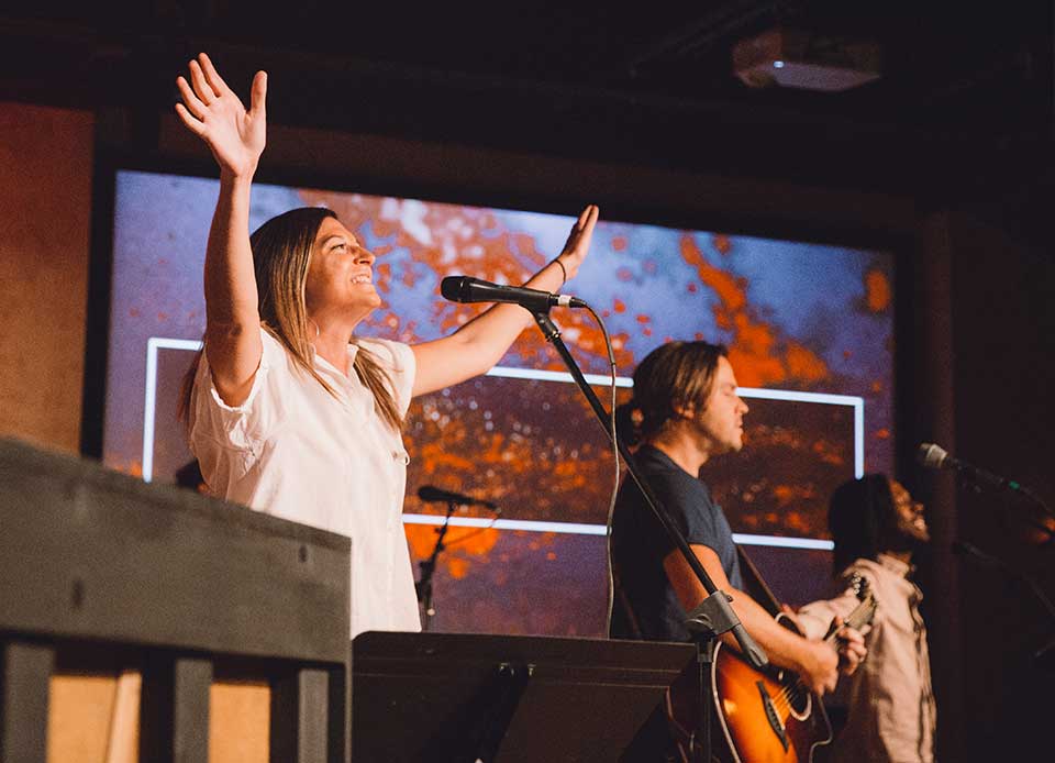 Contemporary Worship at Antioch Church Fort Worth